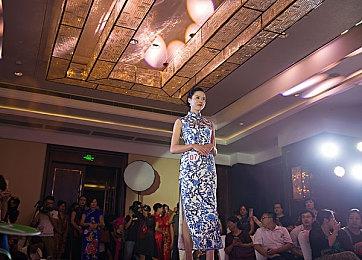 小岛秀夫回忆工作室创建早期条件简陋 在手机上进行概念设计